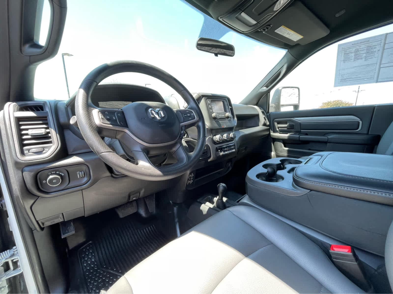 ram ram 3500 chassis cab 2024 3C7WRTBLXRG392134 image ram ram 3500 chassis cab 2024 3C7WRTBLXRG392134 image